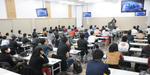 1F 校友会鍼灸室