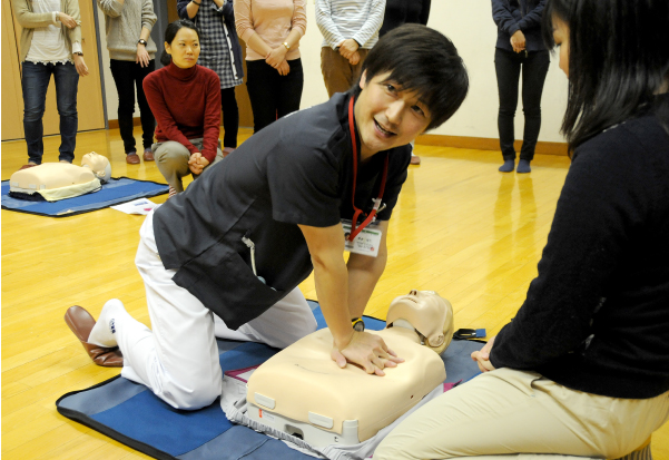 知っておきたい心肺蘇生とAED の使い方（一次救命処置）